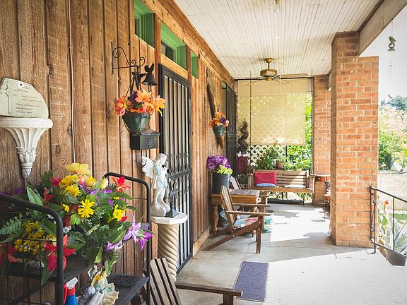 Lovely porch with swing