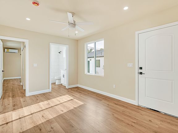 4th image of 4356 Maury Ave #A