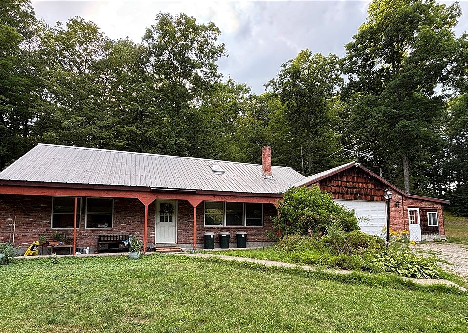 1st image of 641 Furnaceville Rd