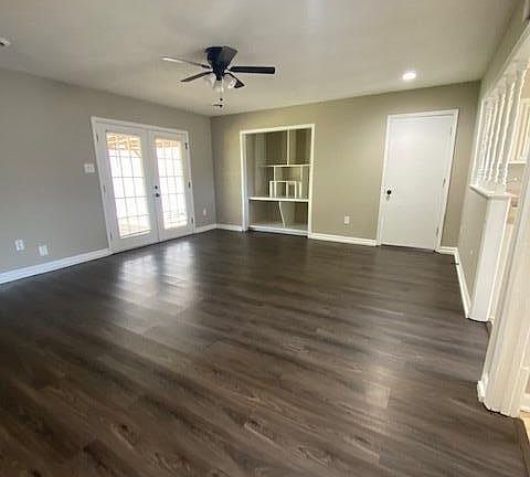 5th image of 973 Woodburne Pl