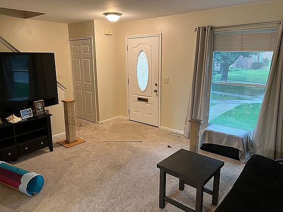 3rd image of 18433 Jamestown Cir #433