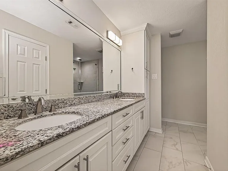 14507 Ravenhurst Ln — Photo 34