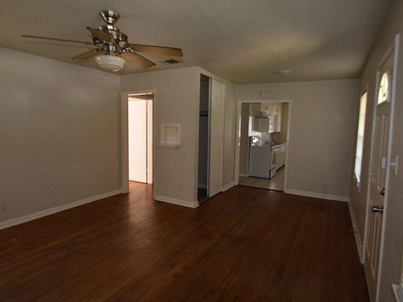 5th image of 5817 Pollard Dr