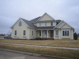 306 Utrecht Laan, Pella, IA 50219