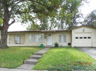 526 Storeywood Dr, San Antonio, TX 78213