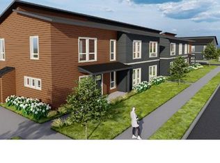 901 NW Beech St, Mill City, OR 97360