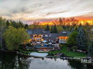 1122 W Two Rivers Ln, Eagle, ID 83616