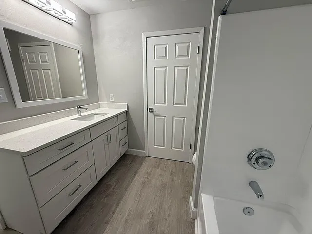 Spring Lake Apartments — Photo 174