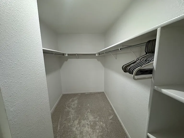 191 Mistletoe Ln — Photo 17