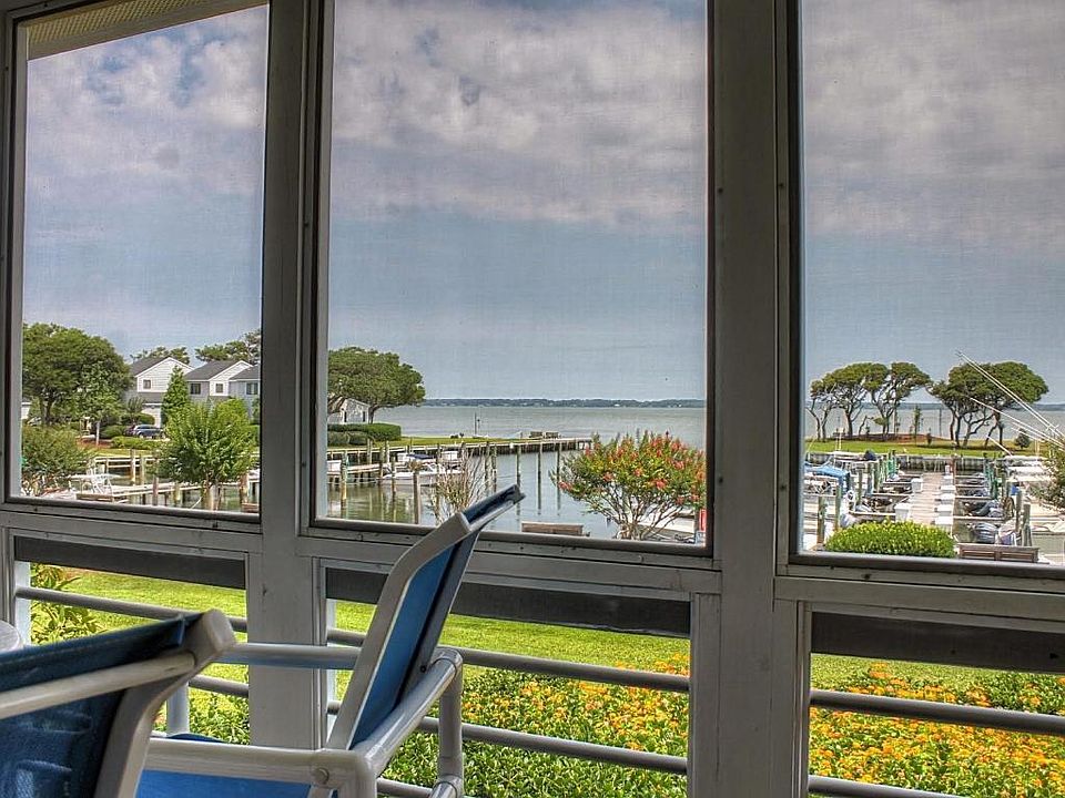 1st image of 590 Marina Dr #24