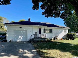 5 Highland Ct, Mount Vernon, OH 43050