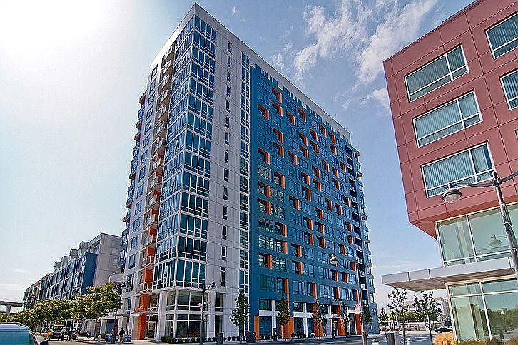 1st image of 300 Berry St Unit 444
