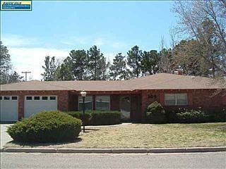 1st image of 104 Yucca Dr