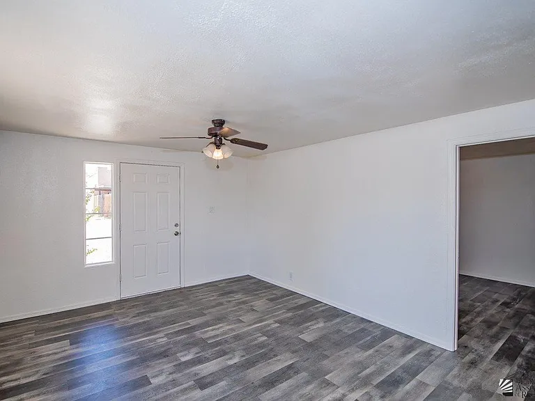 251 S 17th Ave #C — Photo 3