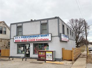 794 London Rd, Sarnia, ON N7T 4Y1