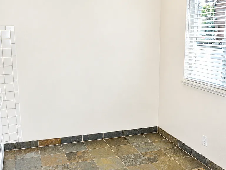 116 Bonita St — Photo 4