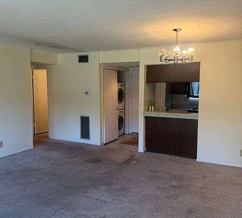 4th image of 173 Lanai Vlg