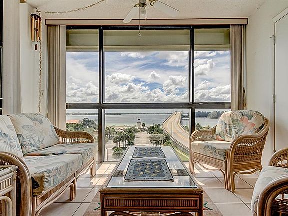 2nd image of 800 S Gulfview Blvd APT 708