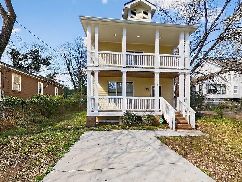 1st image of 7 Park Ave SE