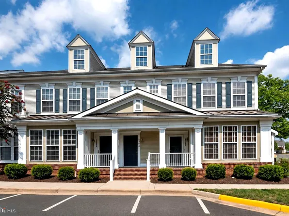 43028 Old Gallivan Ter, Ashburn, VA 20147