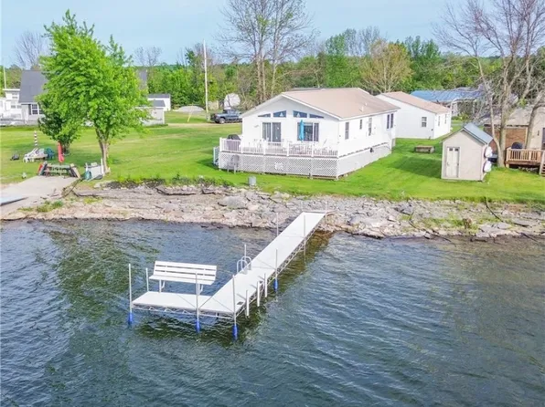 6893 Failing Shores Ln, Three Mile Bay, NY 13693