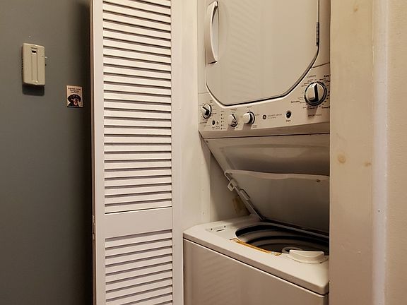 5th image of 319 W 116th St APT 4D