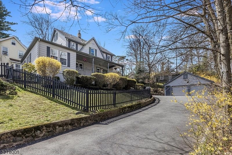 1st image of 539 Mt Pleasant Ave