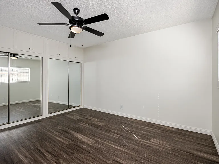 821 S Osage Ave — Photo 16