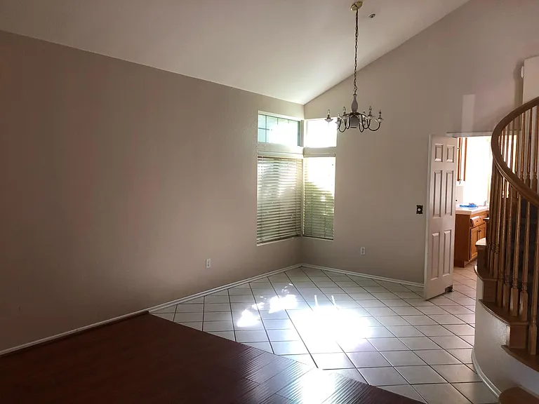 14291 Lauramore Ct — Photo 4