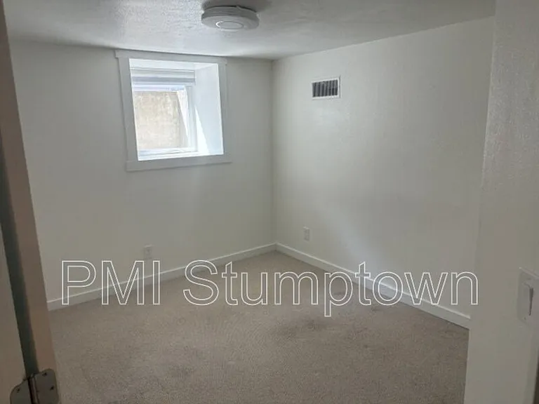 7407 SE 30th Ave — Photo 25