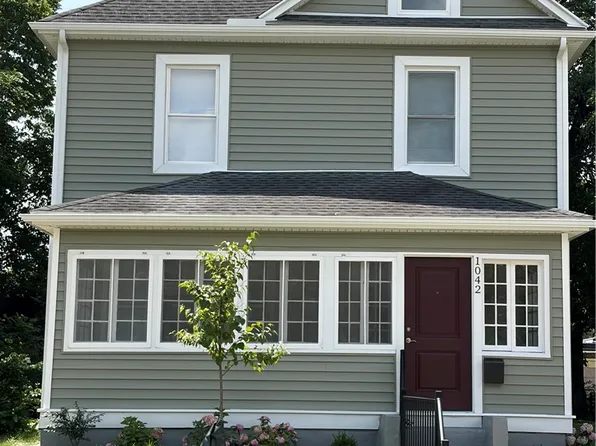 1042 W 2nd St, Dayton, OH 45402