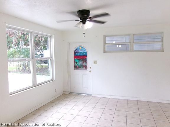 5th image of 1703 Rainbow Ave