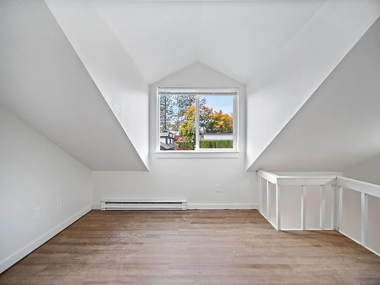 Regal Lofts — Photo 14