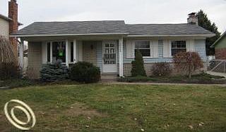 1st image of 28449 Mayfair Ave