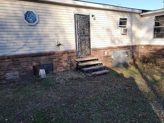 304 Union St, Brinkley, AR 72021 | MLS #23040592 | Zillow