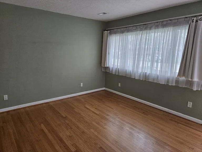 5425 Cape Henry Ave — Photo 9