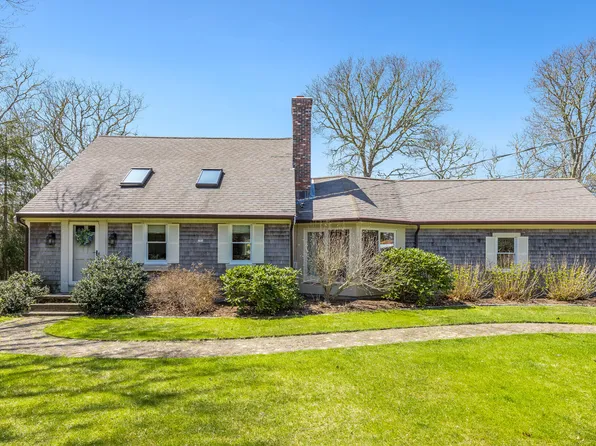 1 Walton Road, Harwich, MA 02645