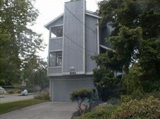 8803 Ashworth Ave N, Seattle, WA 98103
