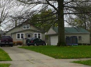15710 Corkhill Rd, Maple Heights, OH 44137