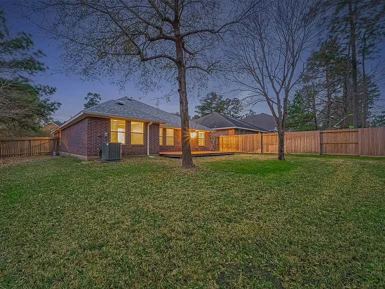 2 Garden Lodge Pl — Photo 44