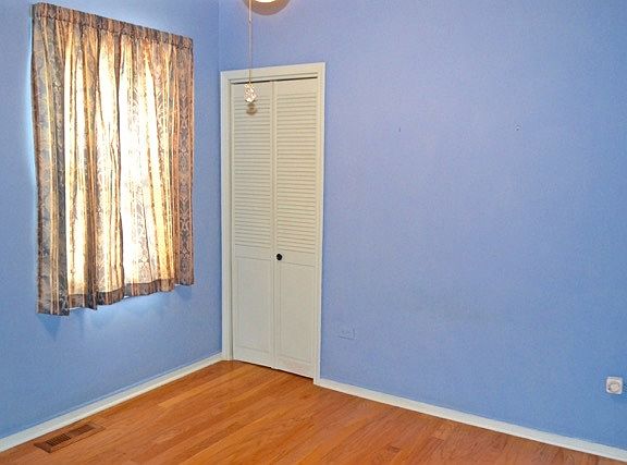 5th image of 2505 Kenilworth Ave
