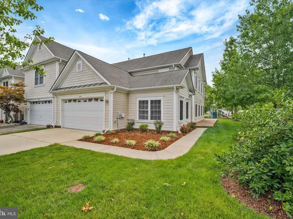 14276 Foxhall Rd #21, Solomons, MD 20688