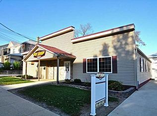208 N Howard St, Union City, IN