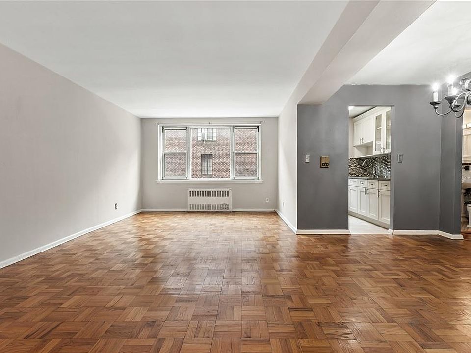 1st image of 30 N Broadway #1C