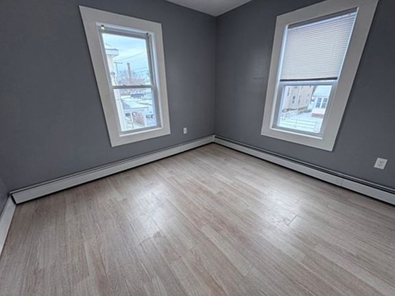 5th image of 116-118 Lawrence St #2