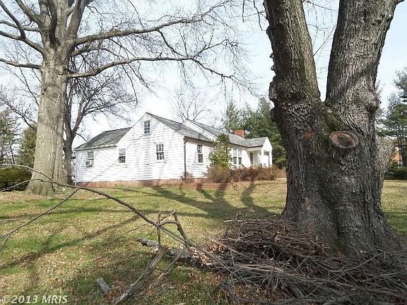 3rd image of 6008 Brookview Dr