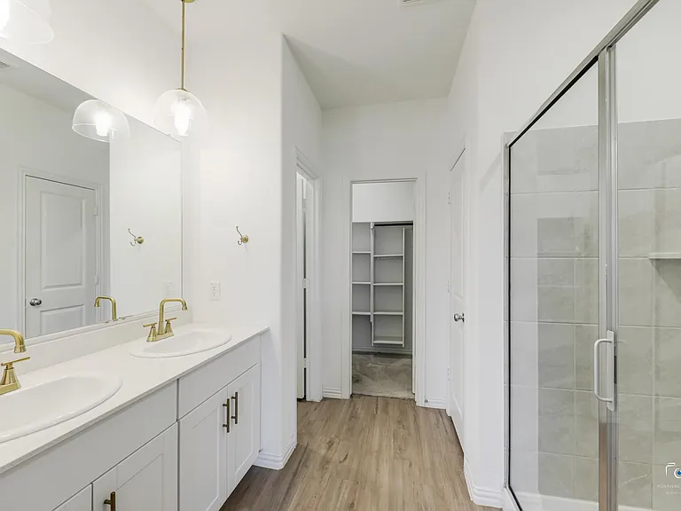 5028 Waterway Dr — Photo 13
