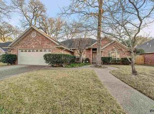 3303 Oak Village Dr, Tyler, TX 75707