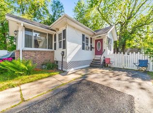 20 Margerie St, Springfield, MA 01109