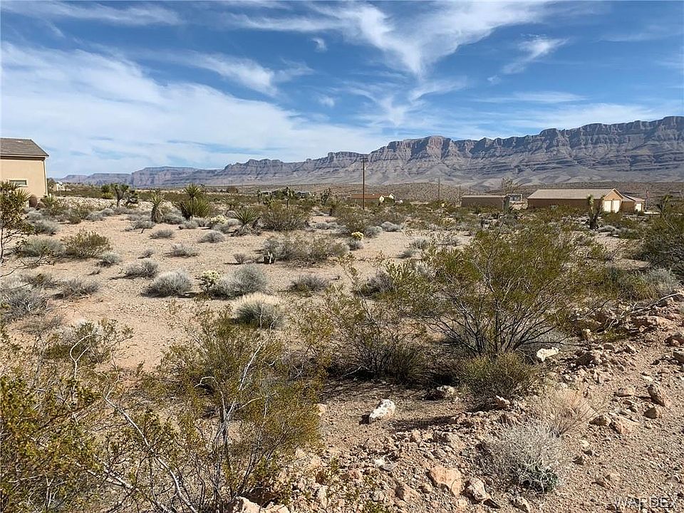 1st image of 1005 E Supai Dr